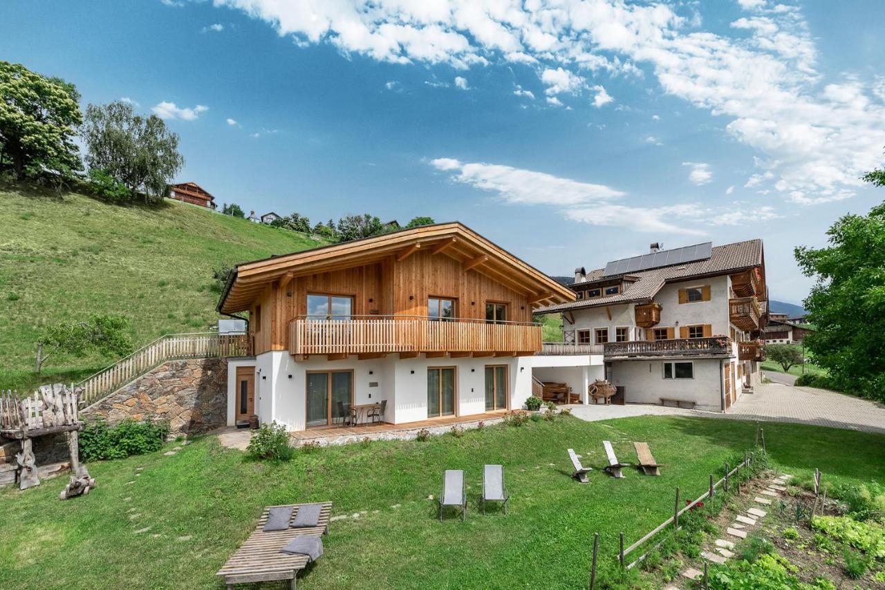 Hauserhof Chalet In Villanders - Moderne Wohnungen Mit 2 Badezimmer Und 2 Schlafzimmer المظهر الخارجي الصورة